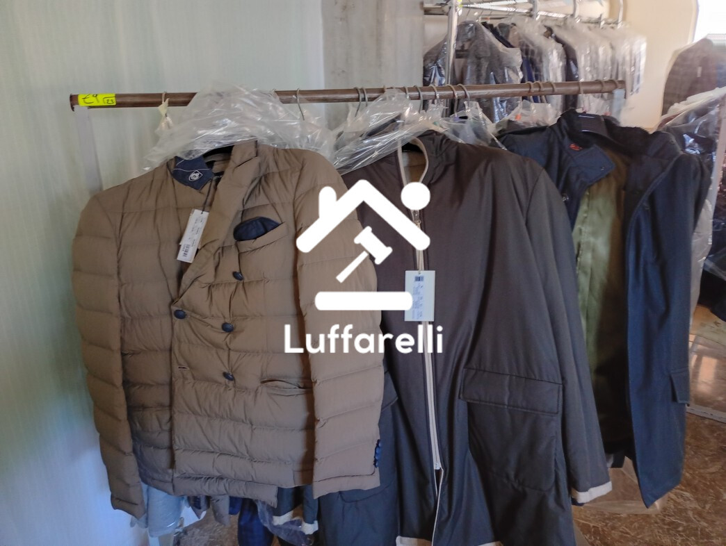 Abbigliamento E Calzature — foto 4