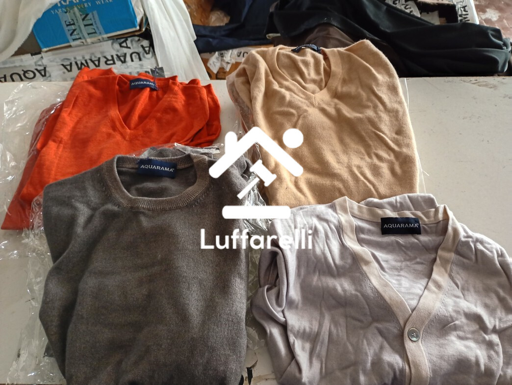 Abbigliamento E Calzature — foto 3