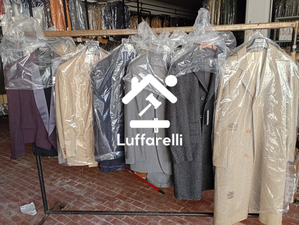 Abbigliamento E Calzature — foto 2