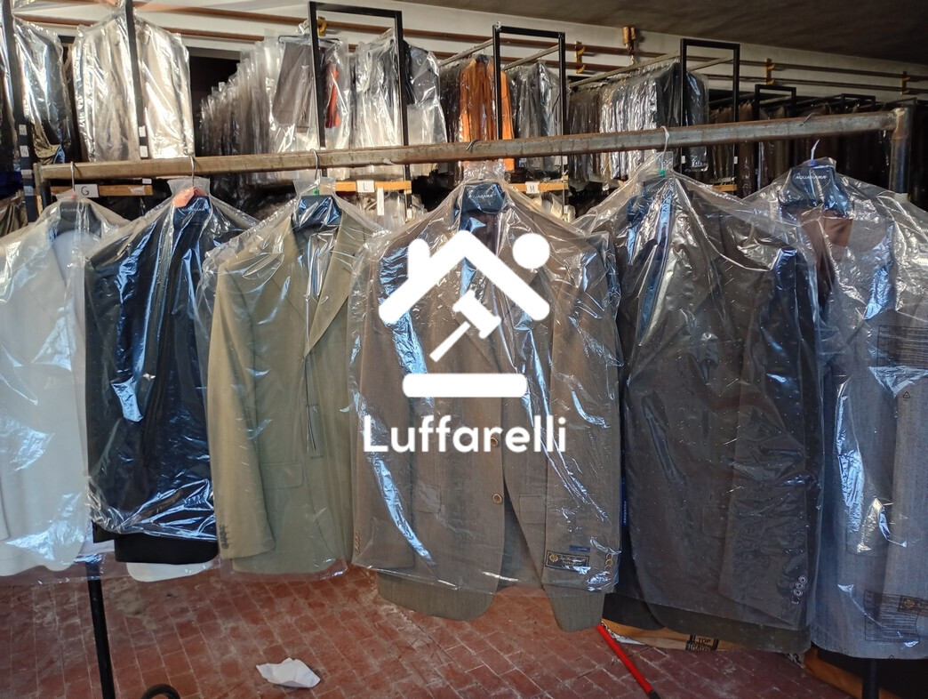 Abbigliamento E Calzature — foto 5