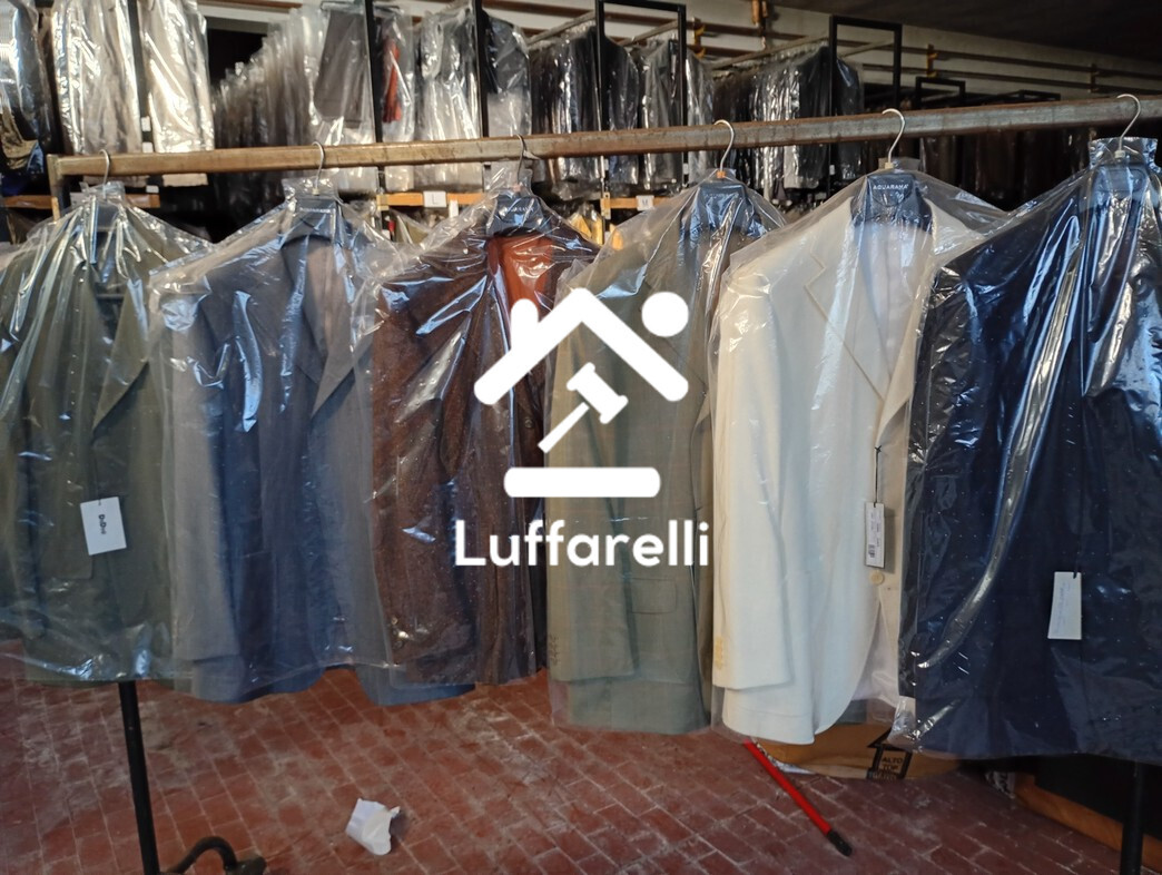 Abbigliamento E Calzature — foto 7