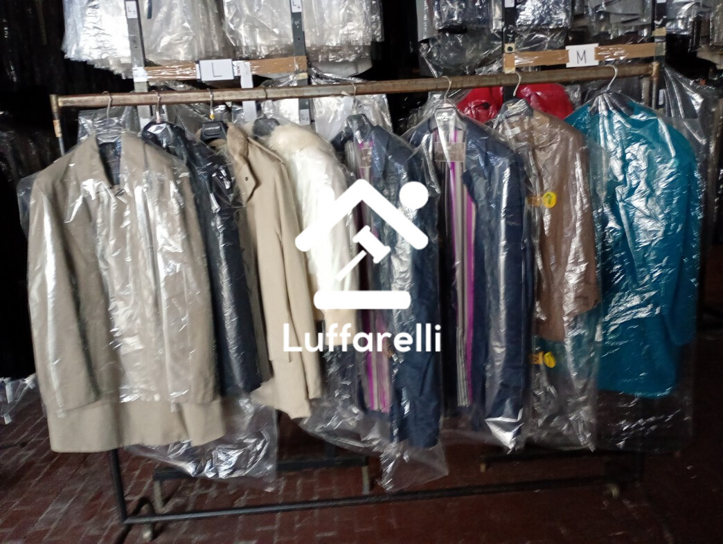 Abbigliamento E Calzature — foto 8
