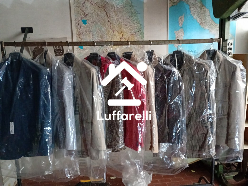 Abbigliamento E Calzature — foto 9