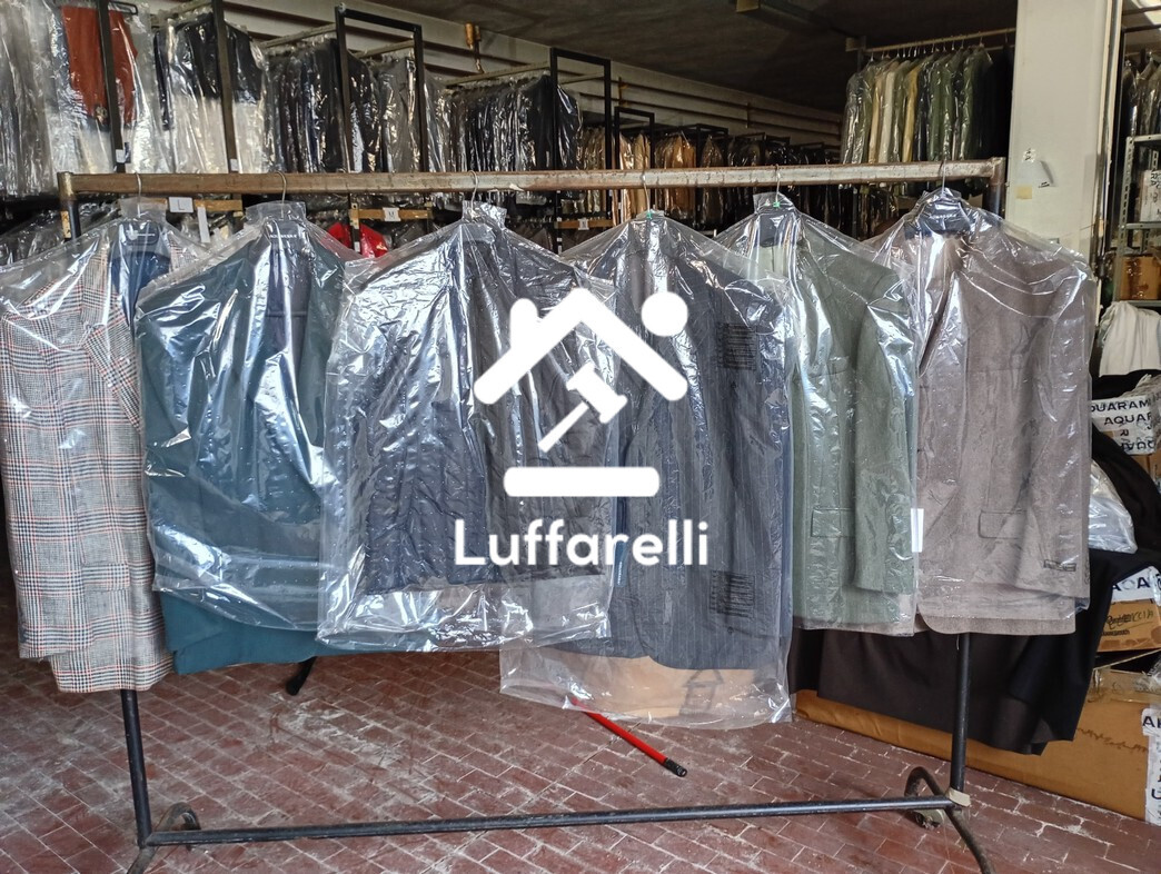 Abbigliamento E Calzature — foto 4