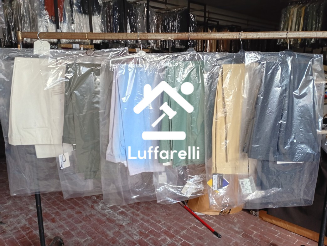 Abbigliamento E Calzature — foto 2
