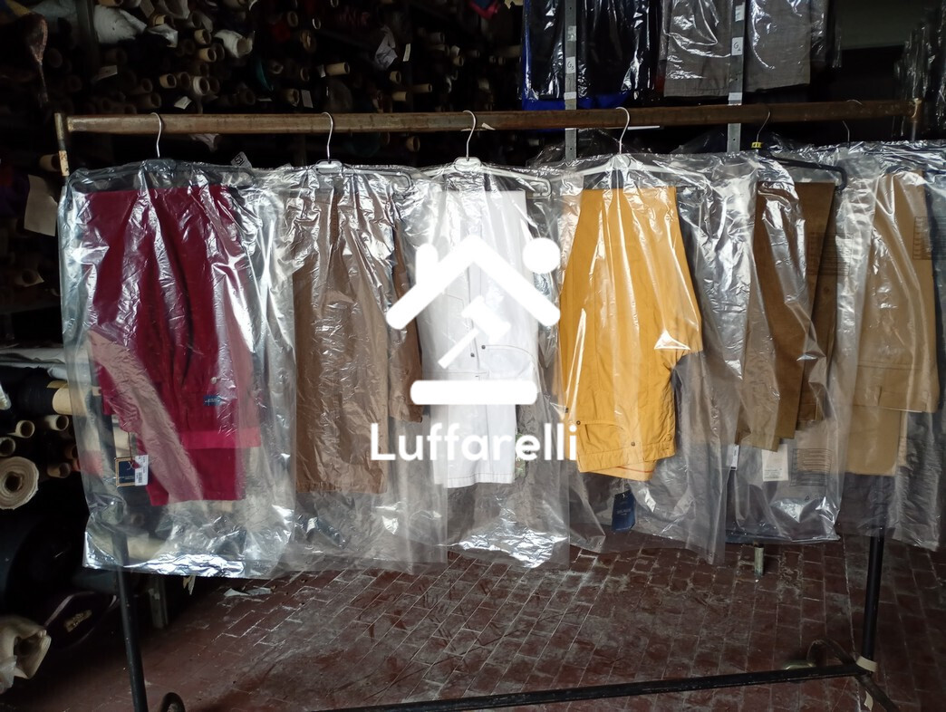 Abbigliamento E Calzature — foto 5