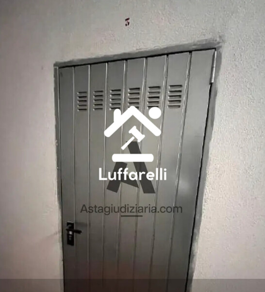 DEPOSITO / MAGAZZINO VIALE ALDO MORO - GALLICANO NEL LAZIO — foto 3