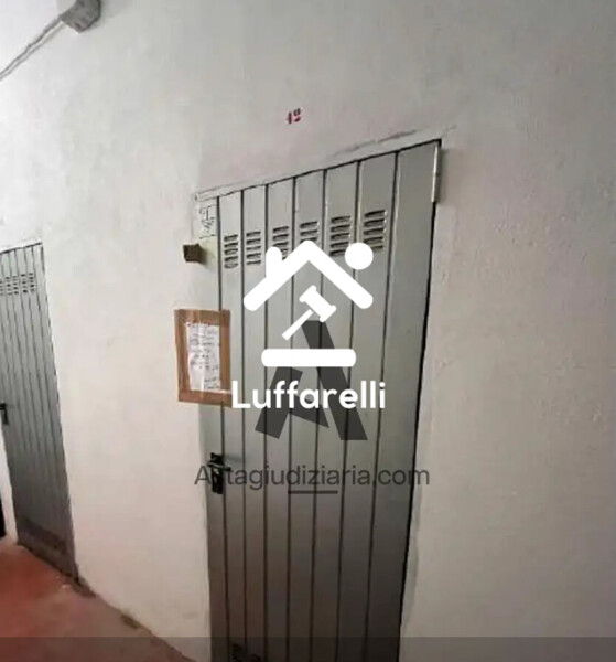 DEPOSITO / MAGAZZINO VIALE ALDO MORO - GALLICANO NEL LAZIO — foto 2