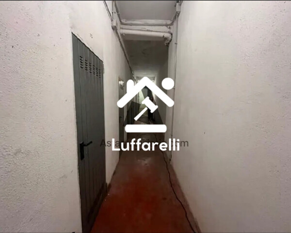 DEPOSITO / MAGAZZINO VIALE ALDO MORO - GALLICANO NEL LAZIO