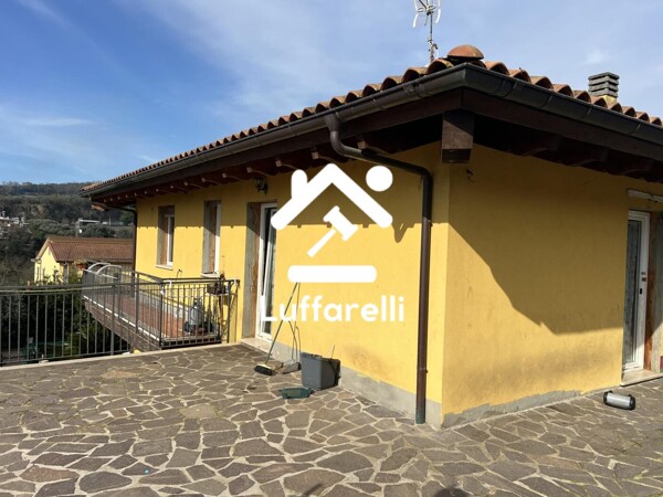 CASA / VILLA VIA SANT'ANGELO - BOVILLE ERNICA