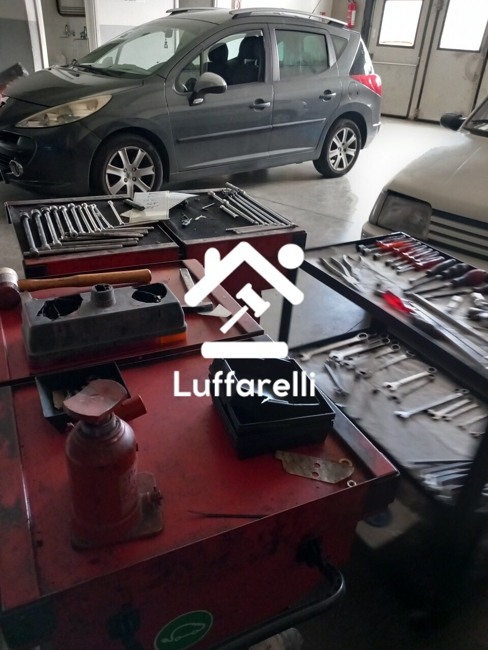 Attrezzature Ed Utensili — foto 6