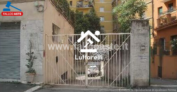 DEPOSITO / MAGAZZINO VIA ANNONE - ROMA