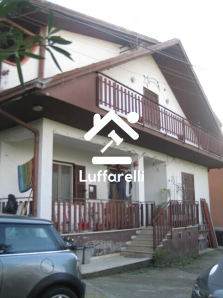 DEPOSITO / MAGAZZINO VIA CIRELLO II TRAVERSA - CECCANO