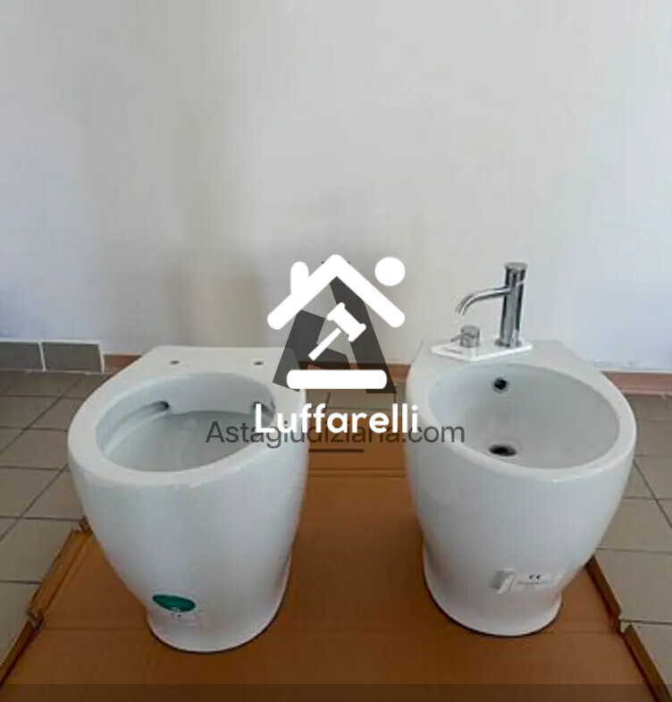 Arredi Da Ufficio E Varie — foto 2