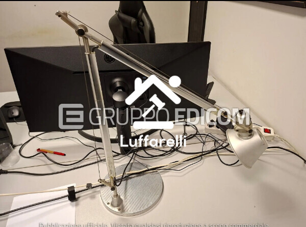 Mobili E Arredo Per Ufficio — foto 2