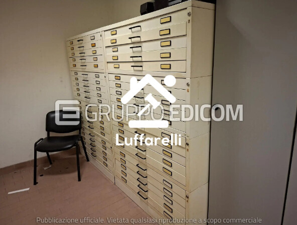 Arredi Da Ufficio E Varie — foto 5