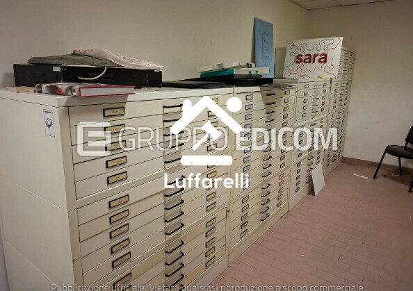 Arredi Da Ufficio E Varie — foto 2