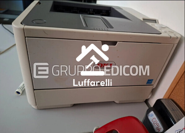 Computer E Attrezzatura Informatica — foto 7