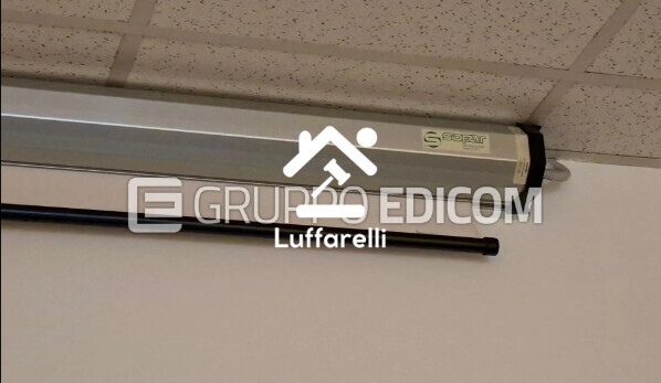 Computer E Attrezzatura Informatica — foto 4