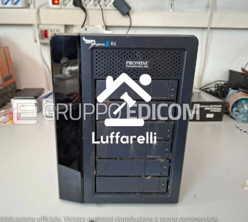 Computer E Attrezzatura Informatica — foto 6