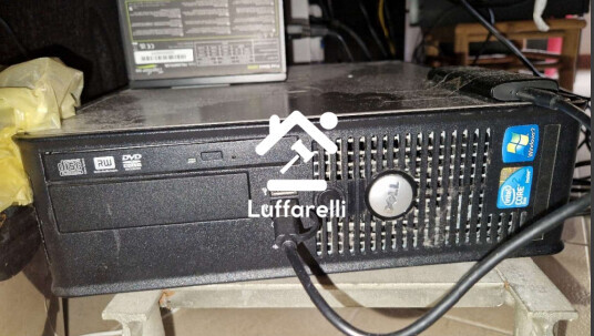 Computer E Attrezzatura Informatica — foto 5