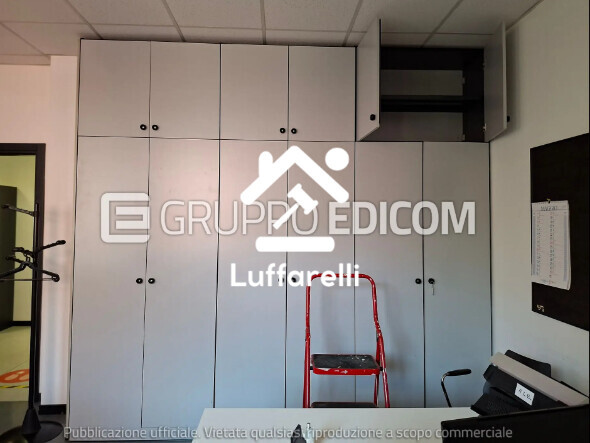 Arredi Da Ufficio E Varie — foto 6