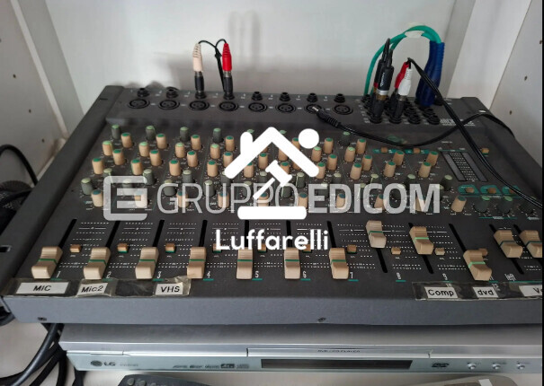 Computer E Attrezzatura Informatica — foto 7