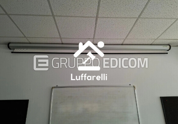 Computer E Attrezzatura Informatica — foto 5