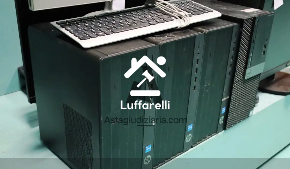 Computer E Attrezzatura Informatica — foto 4