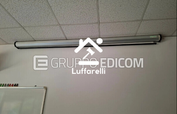 Computer E Attrezzatura Informatica — foto 2