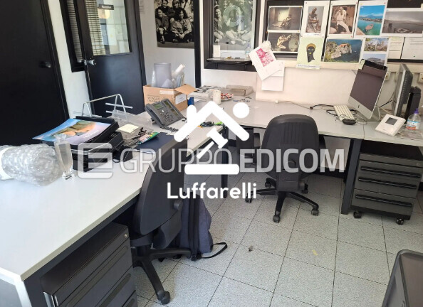 Mobili E Arredo Per Ufficio — foto 8