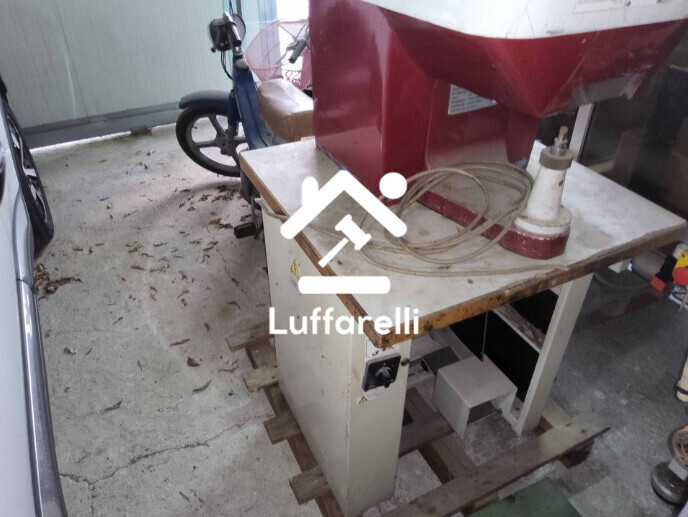 Macchinari Per L'Industria Tessile, Lavorazione Pelli E Calzature — foto 2