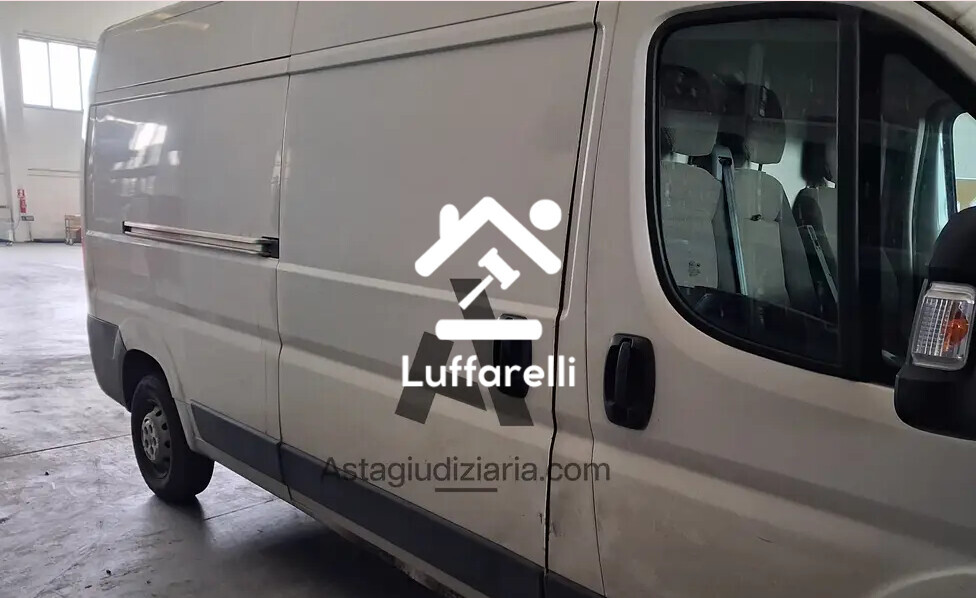 Automezzi Commerciali — foto 5