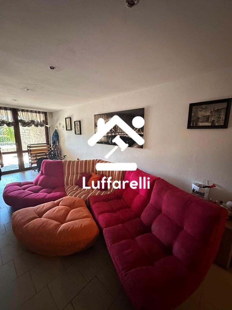 Mobili Da Casa E Varie — foto 9