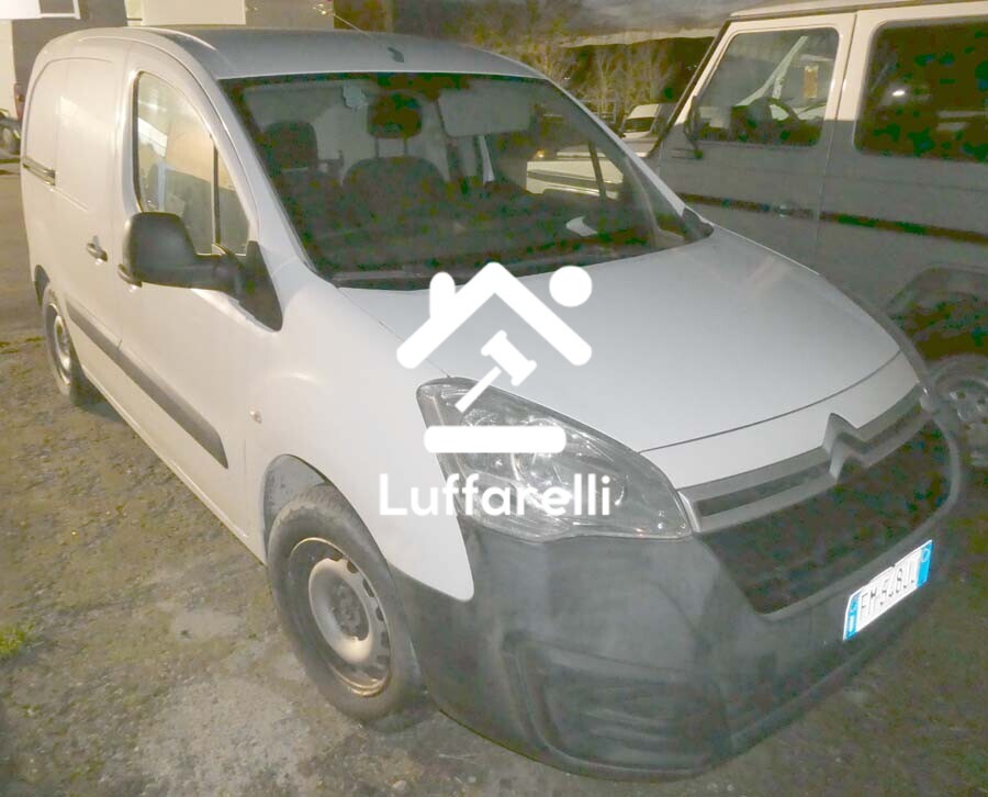 Automezzi Commerciali — foto 2