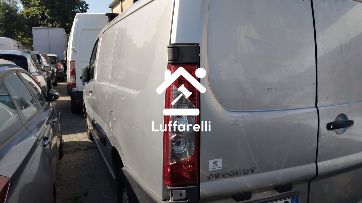 Automezzi Commerciali — foto 4