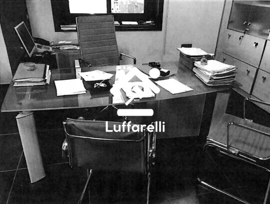Macchine Ed Attrezzature Per LUfficio — foto 4