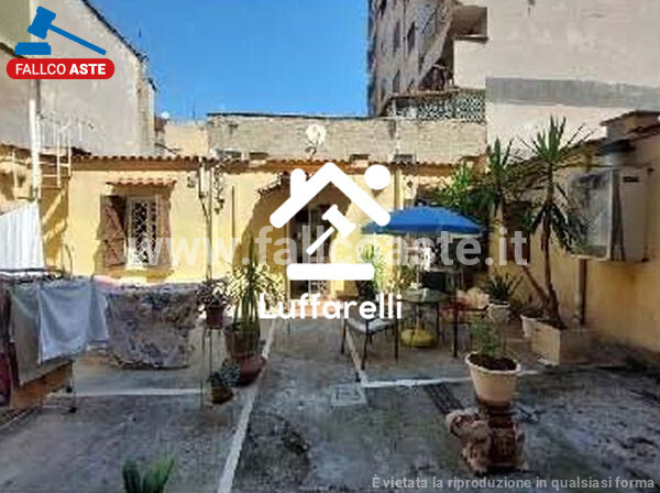 APPARTAMENTO VIA NATALE PALLI - ROMA