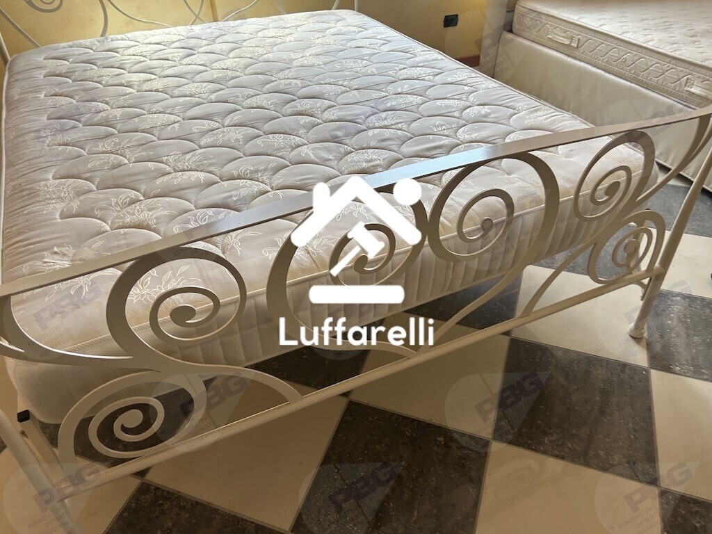 Mobili Da Casa E Varie — foto 4