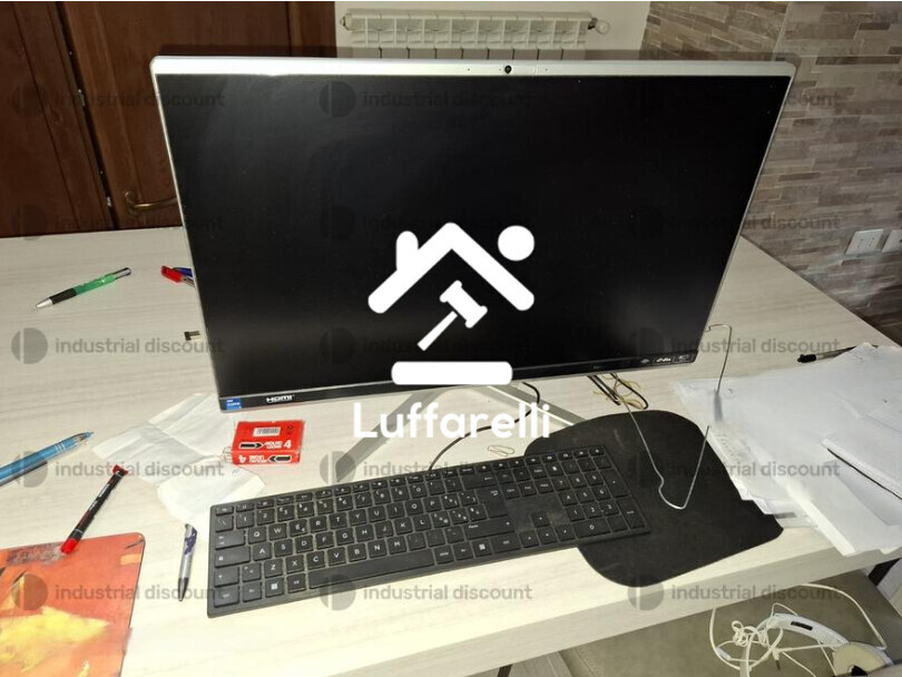 Computer E Attrezzatura Informatica — foto 2
