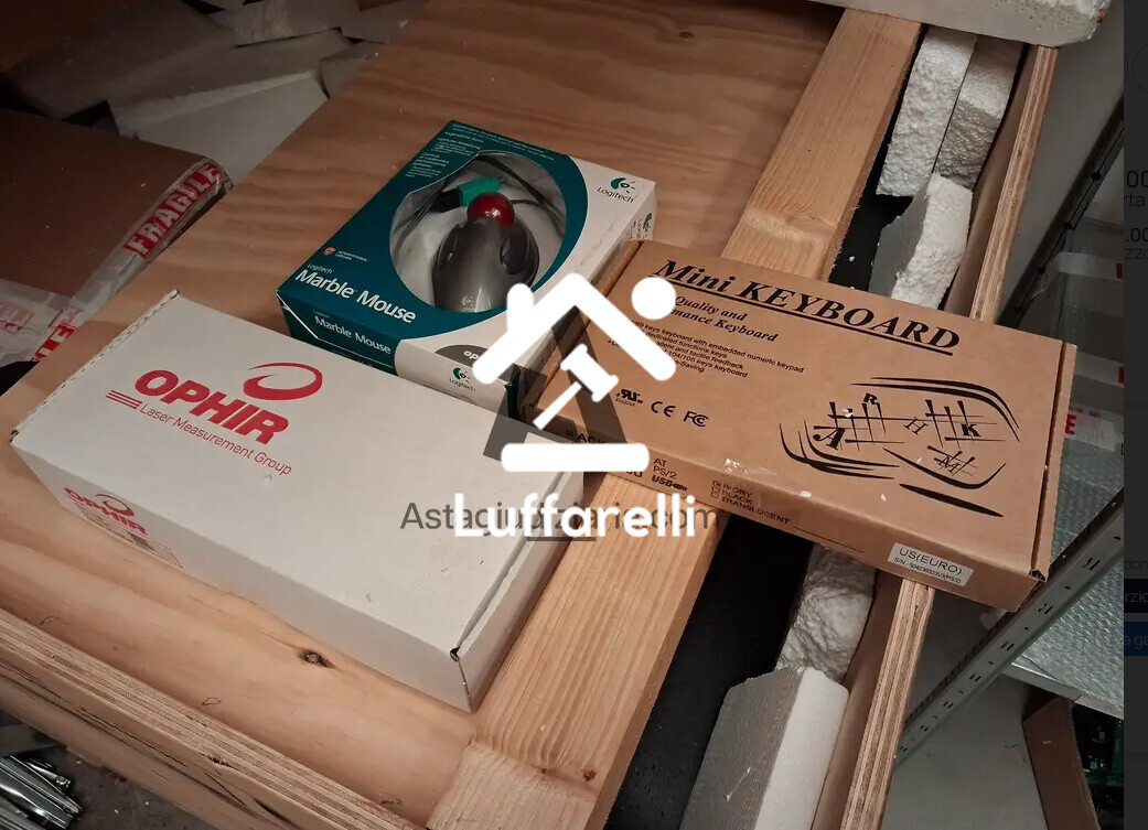 Arredi Da Ufficio E Varie — foto 2