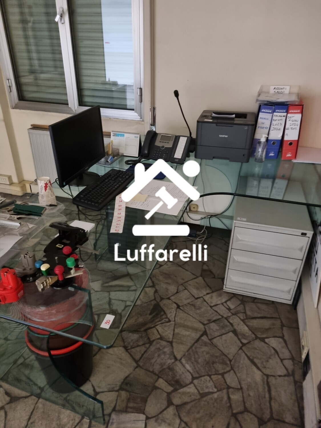 Arredi Da Ufficio E Varie — foto 2