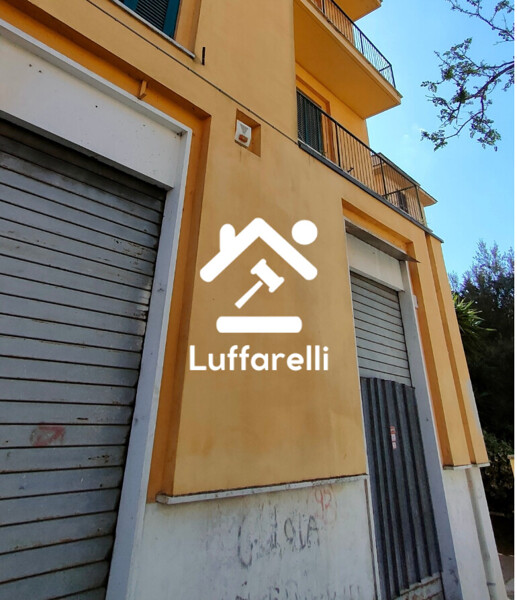 APPARTAMENTO VIA ANNIO FELICE PIANO 3 - ROMA — foto 2