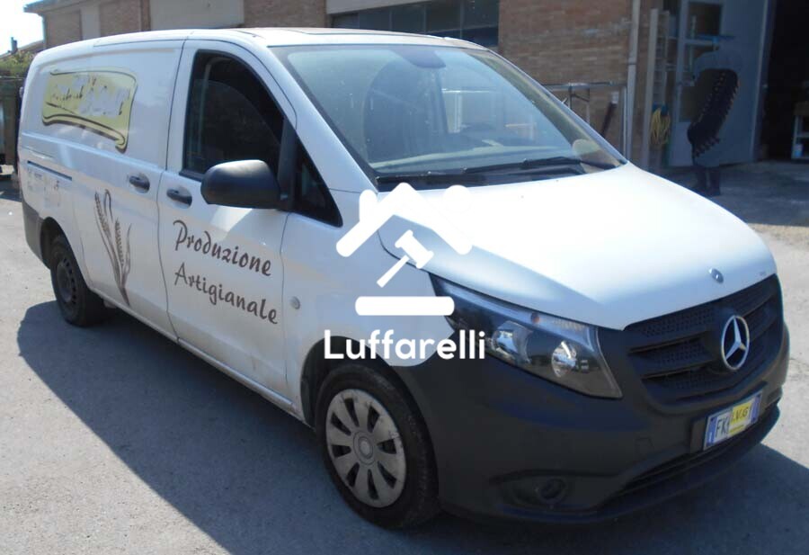 Automezzi Commerciali — foto 2