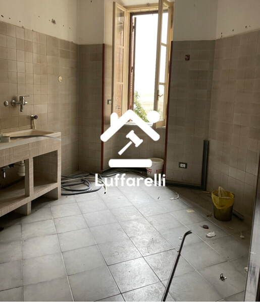 APPARTAMENTO LUNGOTEVERE TESTACCIO - ROMA — foto 4