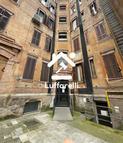 APPARTAMENTO LUNGOTEVERE TESTACCIO - ROMA — foto 2