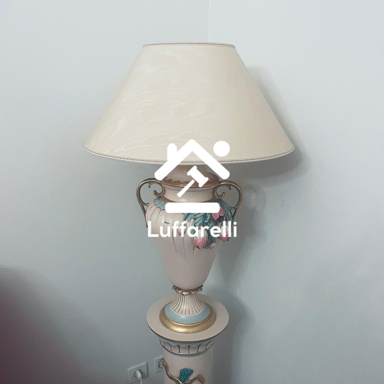 Mobili E Arredo Per Ufficio — foto 2
