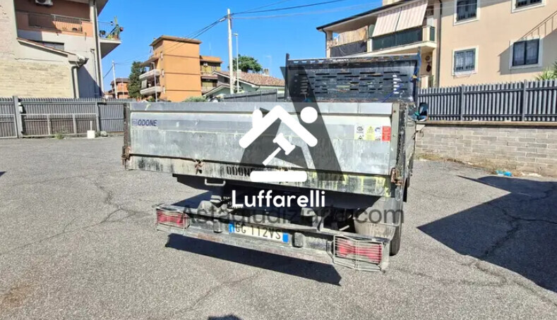Automezzi Commerciali — foto 2