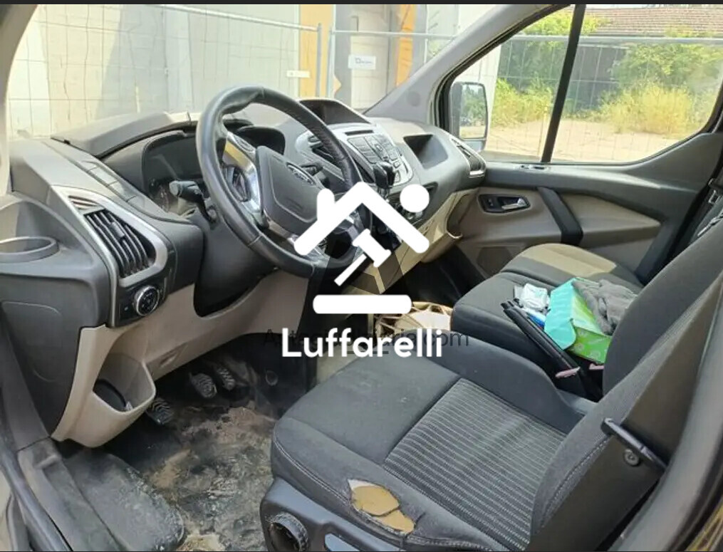 Automezzi Commerciali — foto 5