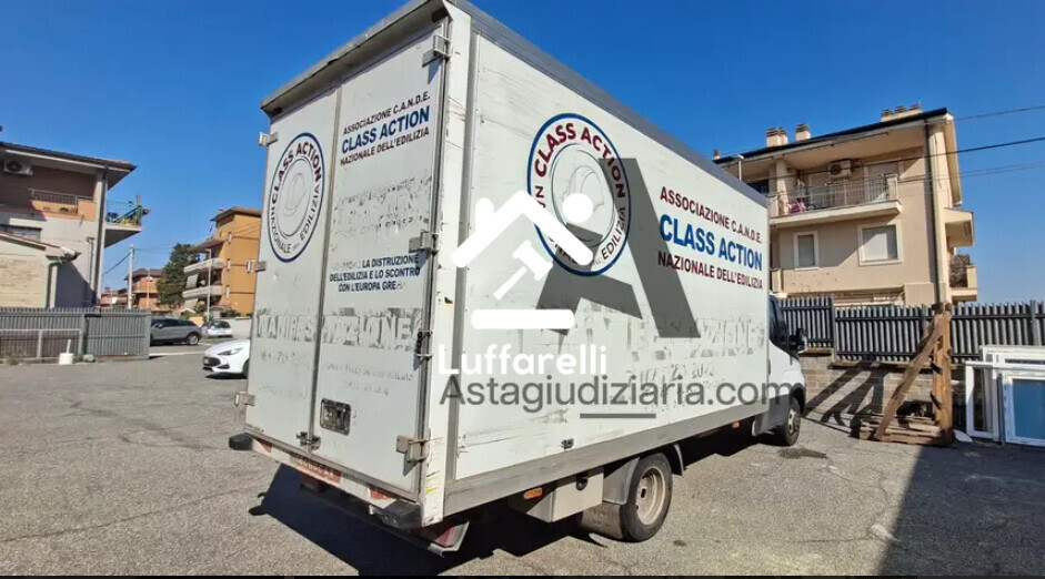 Automezzi Commerciali — foto 4